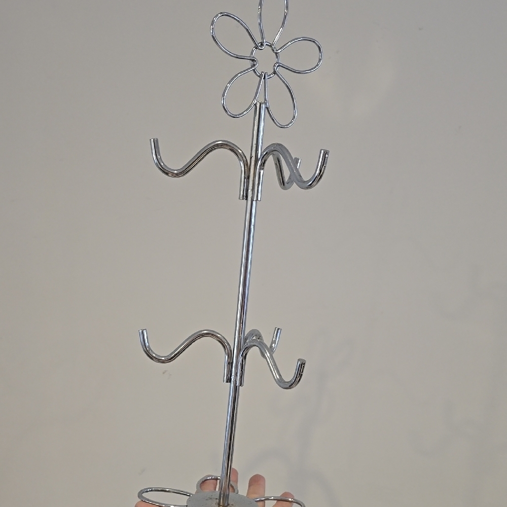 Vintage Metallic Flower Jewelry Stand